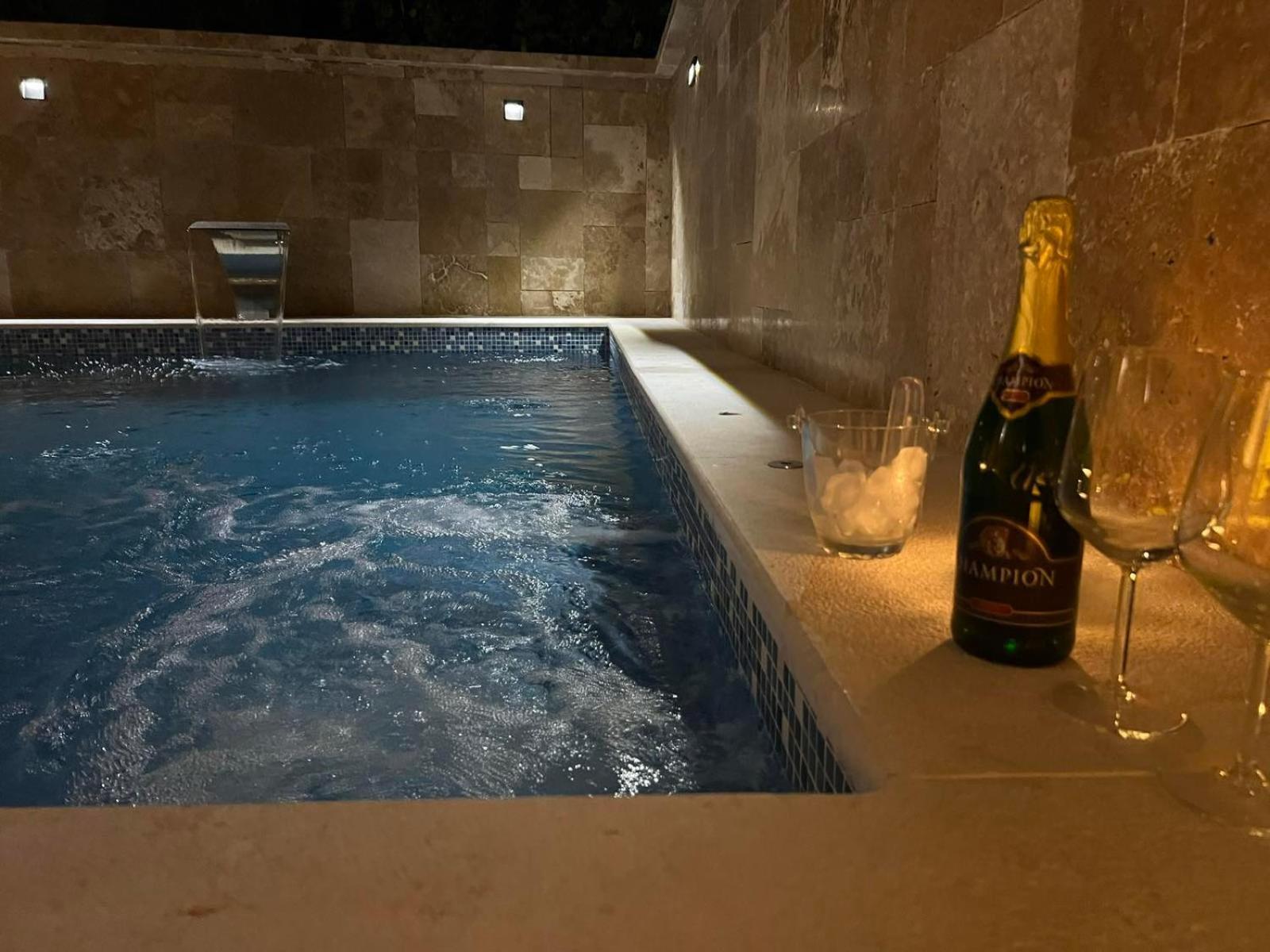 Aquamarine Jaz Montenegro بودفا المظهر الخارجي الصورة